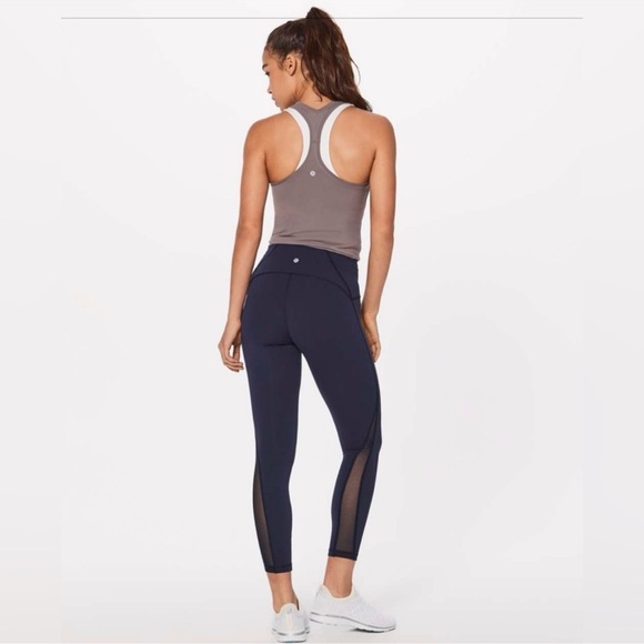 Lululemon Train Times size 2 7/8 Pant (25" ) Midnight Navy‎ - Picture 5 of 13